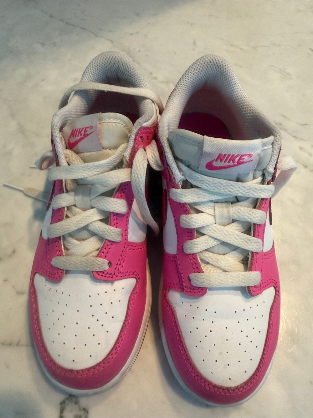 Nike Kids White and Pink Low-Top Sneakers